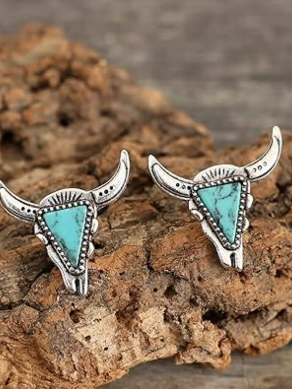 Bull Head Turquoise and Silver Tone Earrings Bohemian Cowgirl Chunky‎ Statement